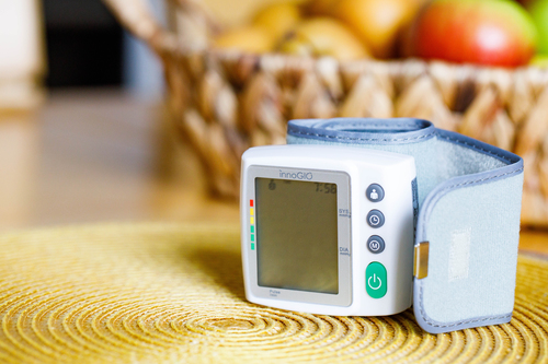 InnoGIO GIOpulse wrist blood pressure monitor GIO-660 (6)